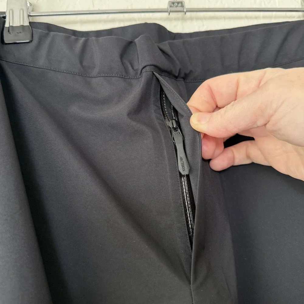 ARC'TERYX Beta Pants Men's XL Black GoreTex Nylon Lightweight‎ Shell Hiking EUC
